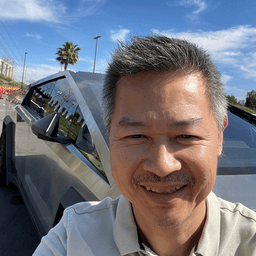 Kevin Nguyen, independent nail tech in Los Angeles